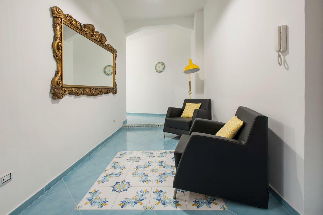 Ad Maiora Bed & Breakfast Salerno Eksteriør bilde