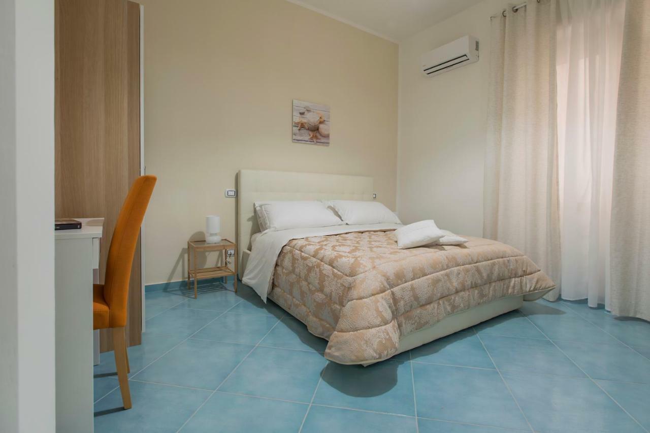 Ad Maiora Bed & Breakfast Salerno Eksteriør bilde