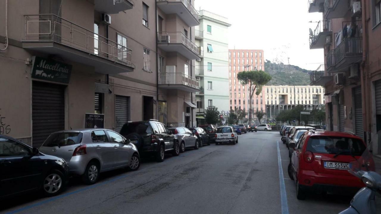Ad Maiora Bed & Breakfast Salerno Eksteriør bilde